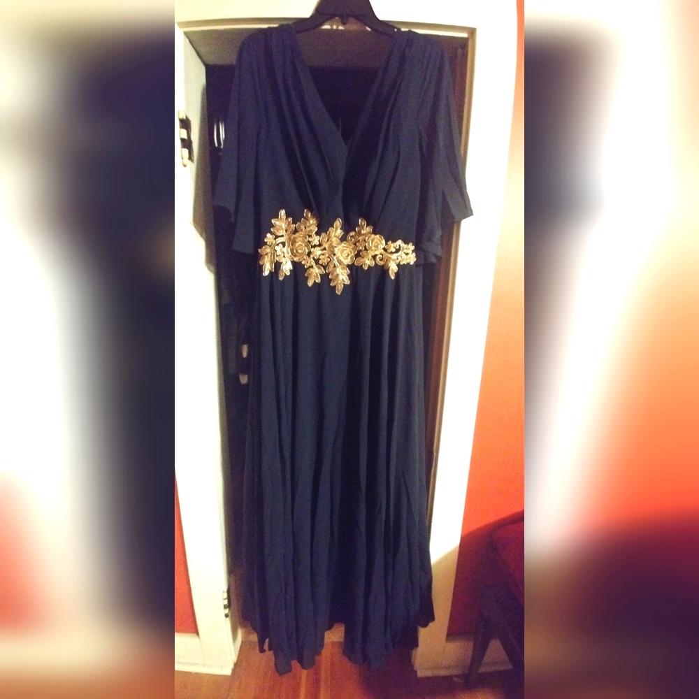 Shein Curve Navy Butterfly Sleeve and Applique Maxi Formal Dress